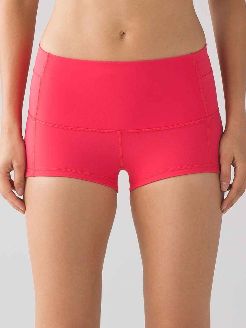Lululemon Wunder Train High-Rise Shorts 2"